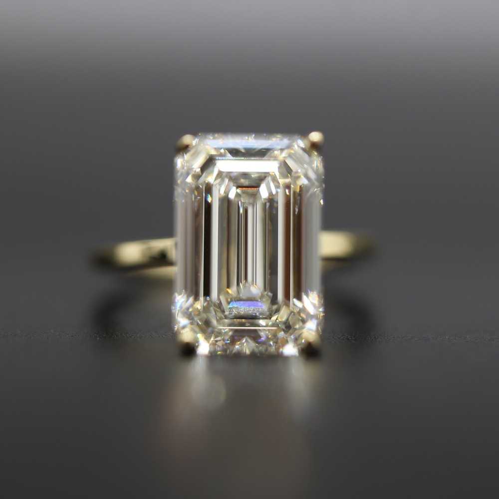 8 carat emerald cut diamond ring